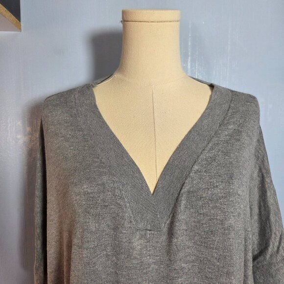 Coldwater Creek 2X Gray V Neck Pullover Oversized Casual Shortsleeve Sweater - Picture 2 of 10